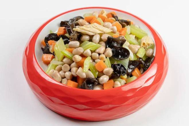 西芹拌花生米 / Celery and Peanuts